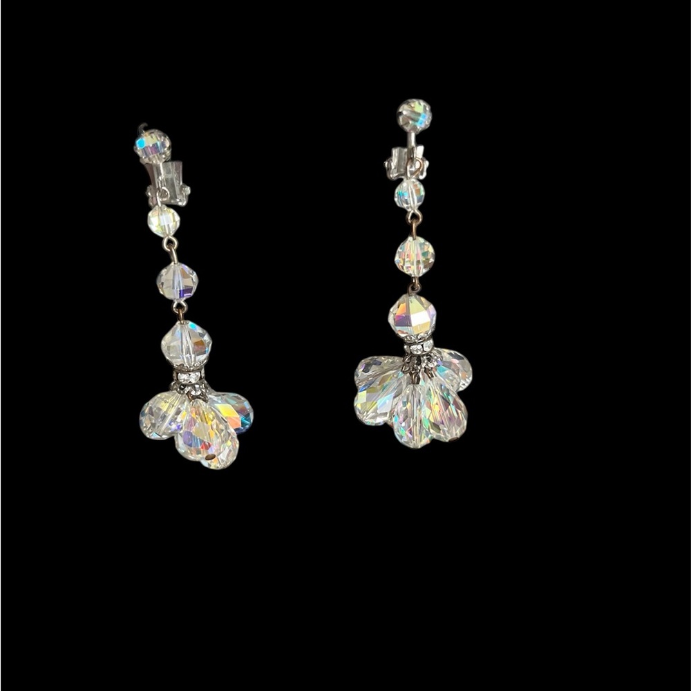 Vintage crystal drop earrings